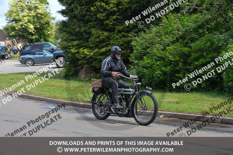 Vintage motorcycle club;eventdigitalimages;no limits trackdays;peter wileman photography;vintage motocycles;vmcc banbury run photographs